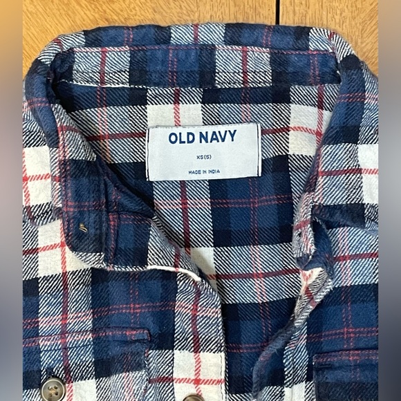 Old Navy 100% Cotton Plaid Buttondown *Excellent Cond* Size XS (5) - Picture 3 of 6